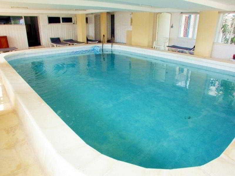 Celebrity Hotel ลาปิโทส ภายนอก รูปภาพ